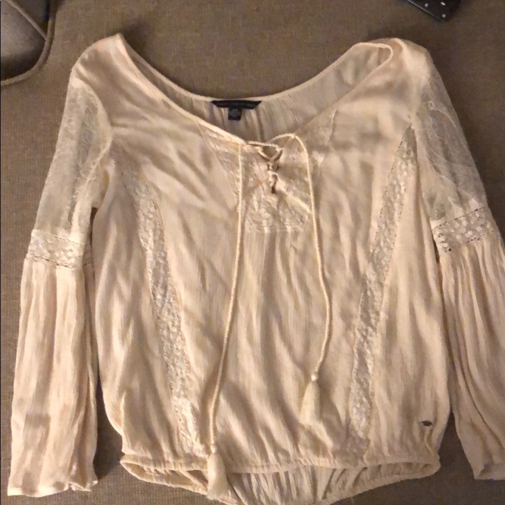Bell sleeve top